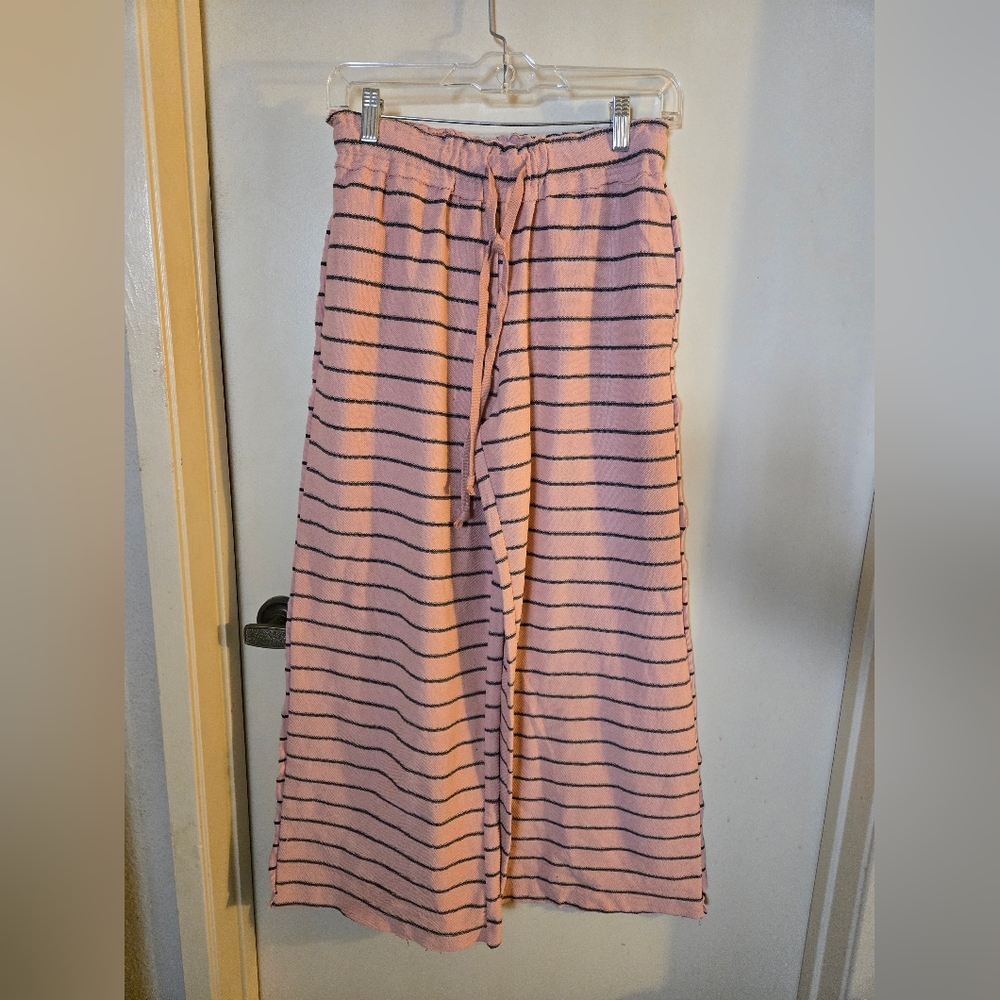 NWT Umgee Blush and Black Striped Wide Leg Lounge Style Pants